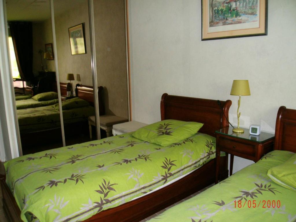 Chambre D'Hotes - Garibaldi Лион Номер фото